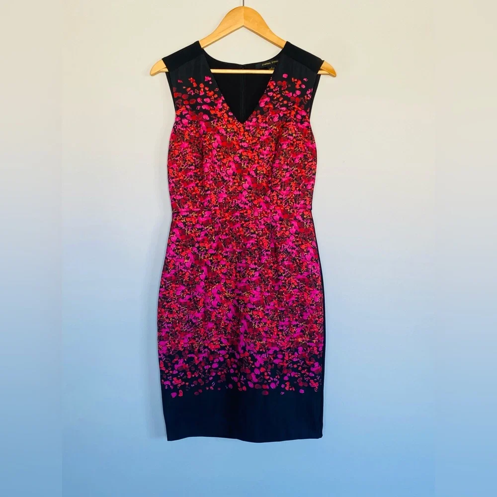 Cynthia Steffe Sleeveless Lined Sheath Dress! Black with Pink Florals! Size 2! - Picture 1 of 10